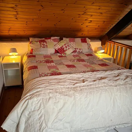 Deerpark Cottages Self Catering * Killaloe
